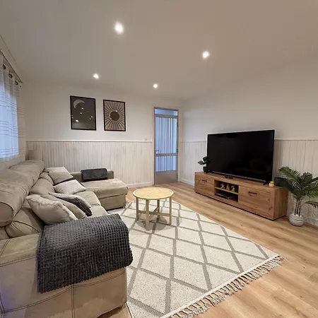 Acogedora Casa Cerca De Vigo By *