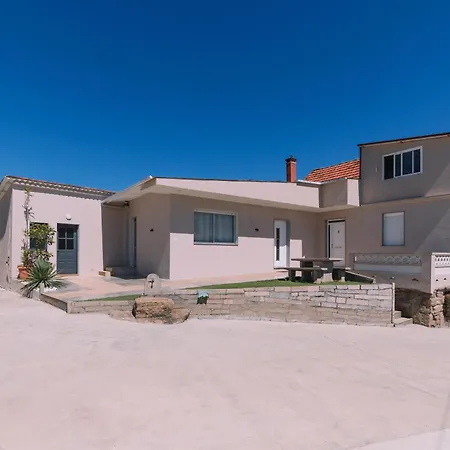 Tatil Evi Acogedora Casa Cerca De Vigo By *