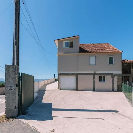 Acogedora Casa Cerca De Vigo By Tatil Evi